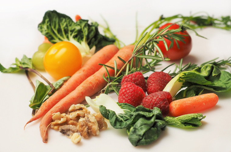 Vitamine aus Obst und Gemüse gegen Frühjahrsdepression